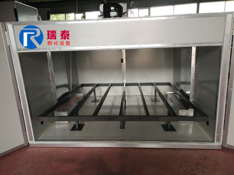 蝗蟲孵化機(jī)